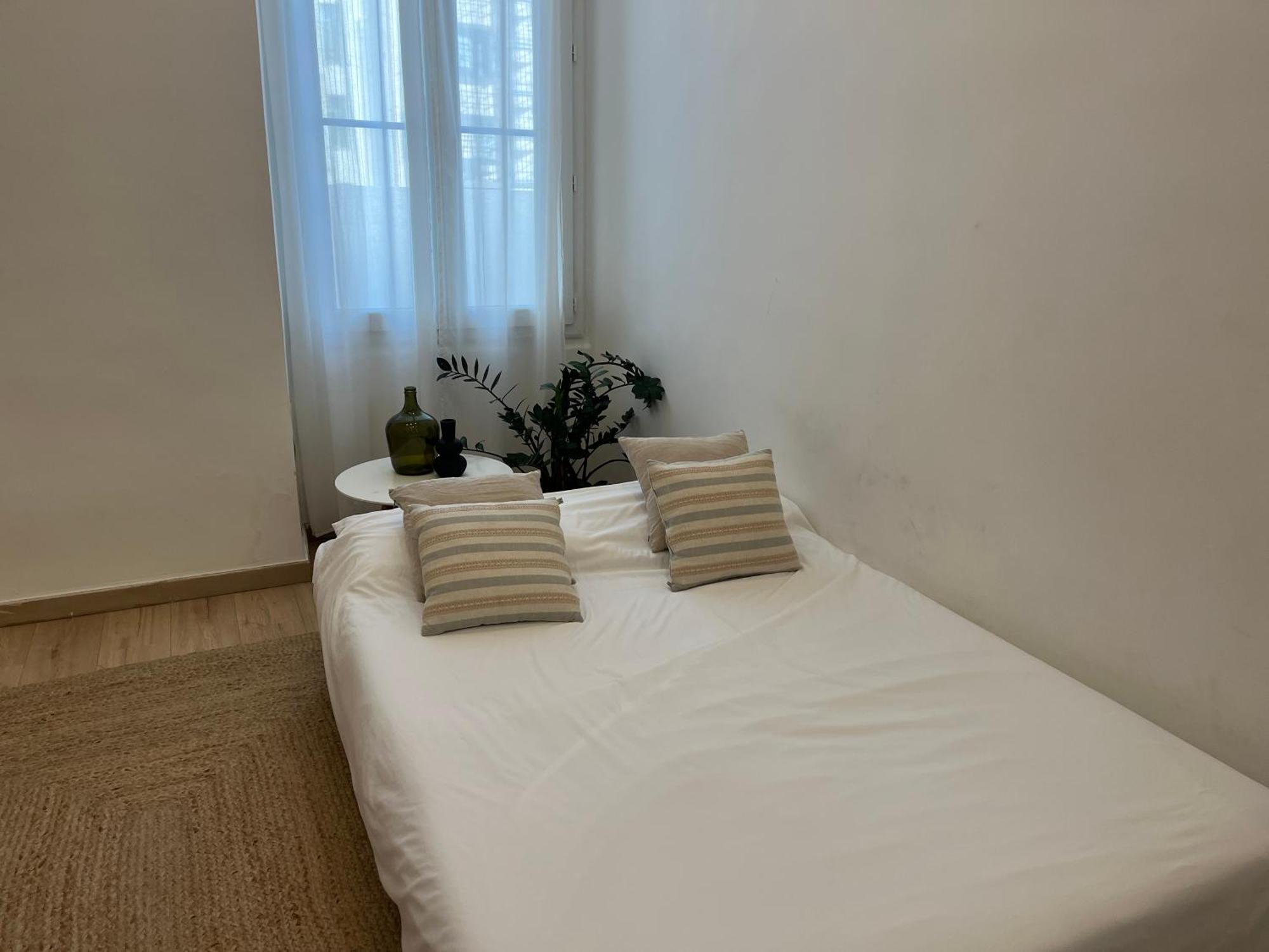 Cozy One Bedroom Apartment-City Center Nice Exterior photo
